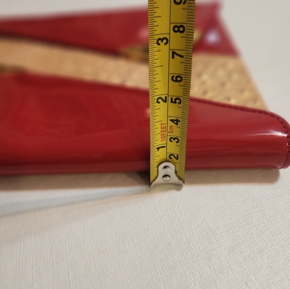 Sophisticated Modern Red and Gold Clutch/ IPAD Case with Metallic Accents EUC - Picture 13 of 15
